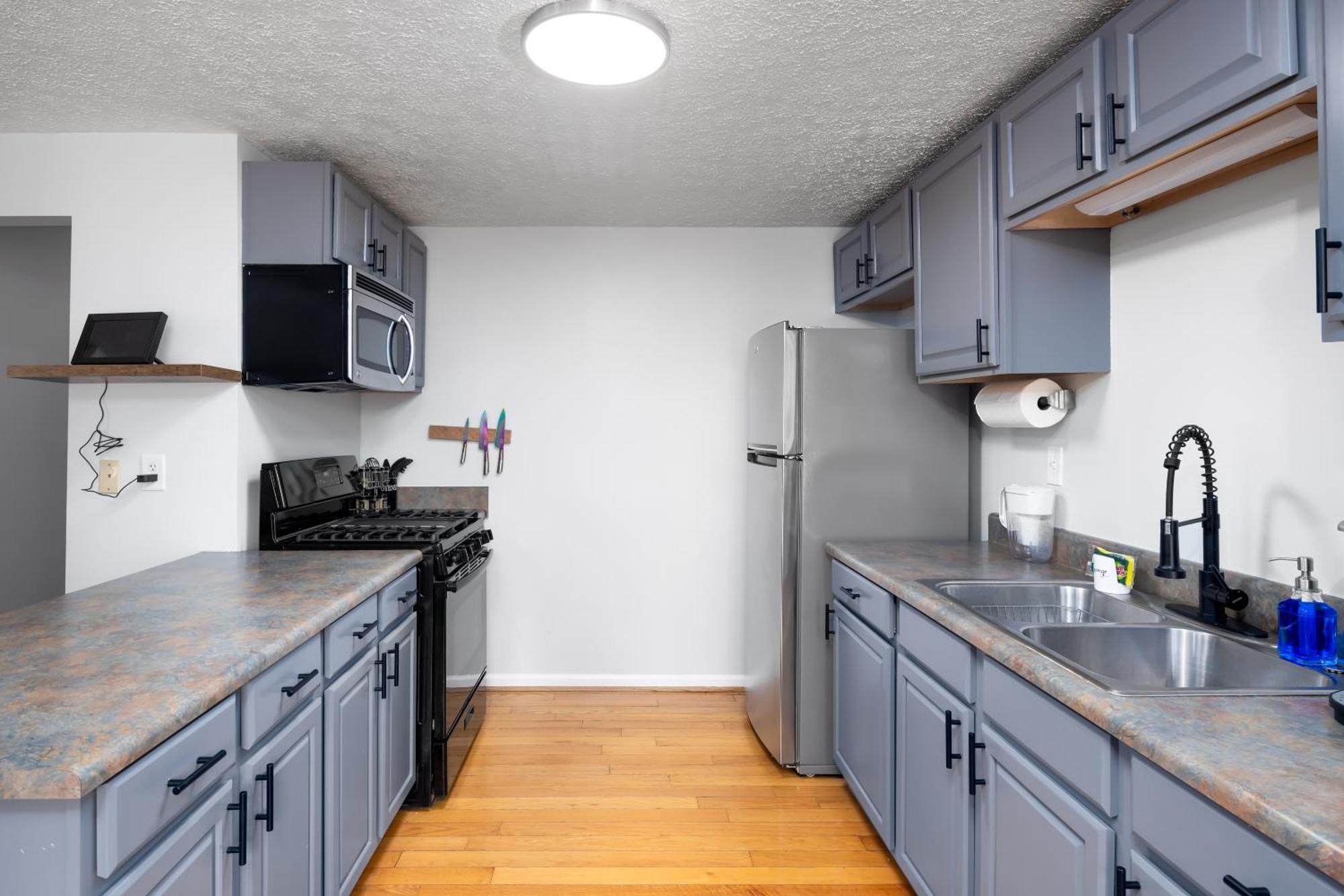 2 Bedroom Ft Moore Retreat 哥伦布 外观 照片