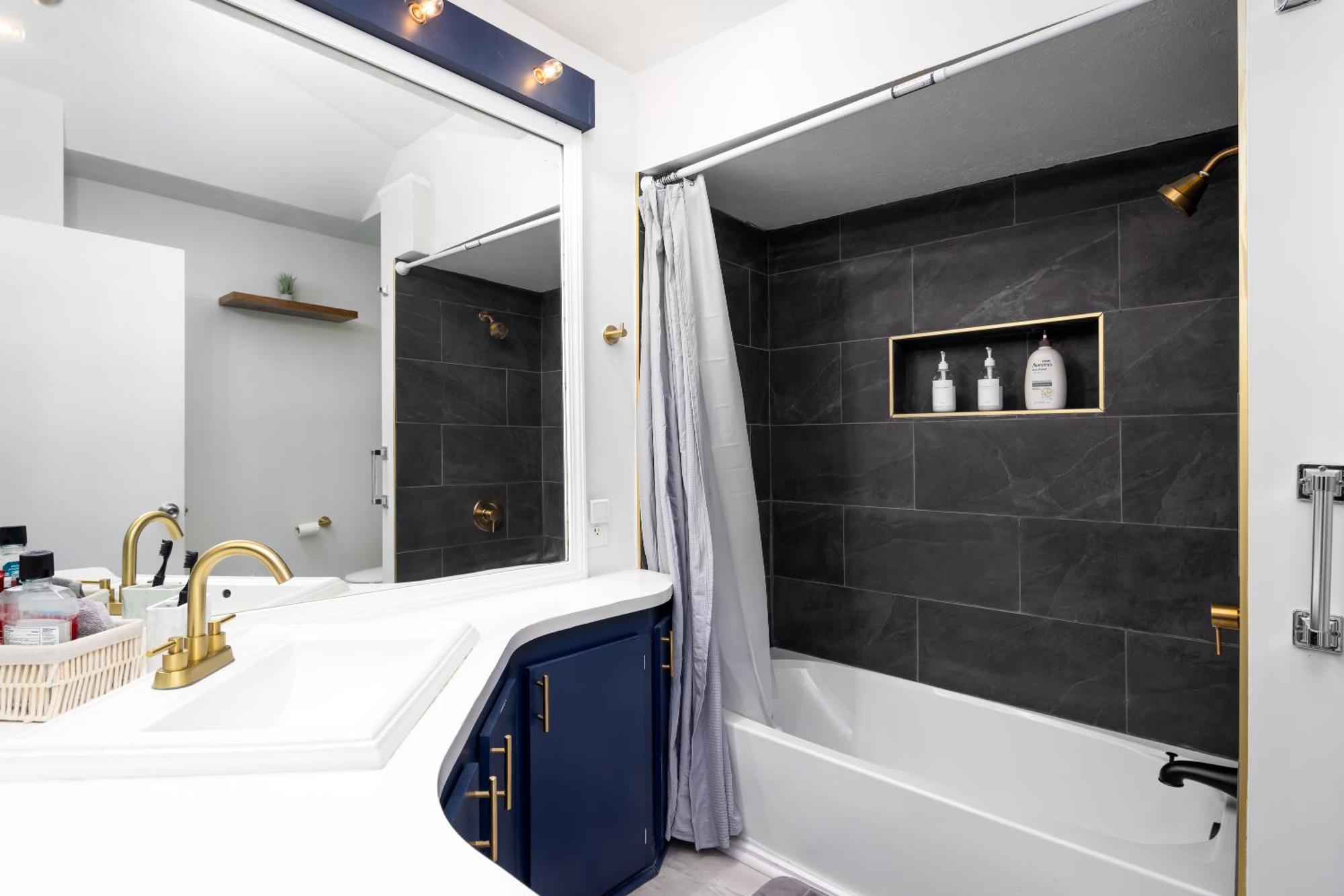 2 Bedroom Ft Moore Retreat 哥伦布 外观 照片